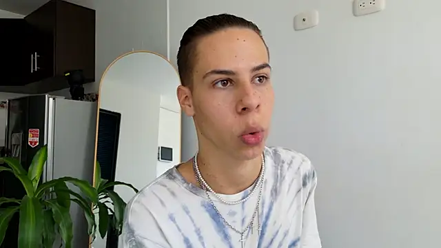 grey   27 online show from 02-08-25, 02:49