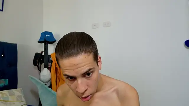 grey   27 online show from 02-23-25, 08:22