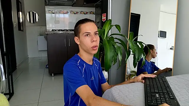 grey   27 online show from 02-25-25, 05:36