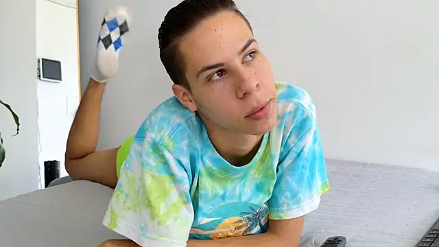 grey   27 online show from 02-26-25, 02:25