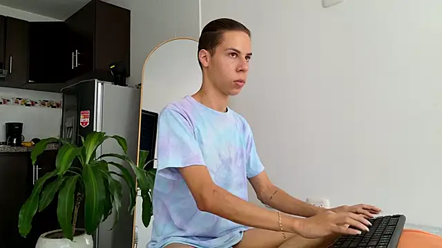 grey   27 online show from 02-27-25, 08:53