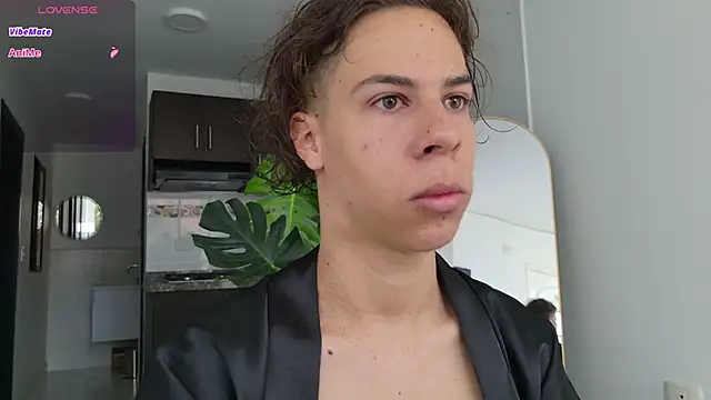 grey   27 online show from 09-26-25, 12:31