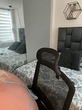 Bonnie vega online show from 05-19-26, 08:59