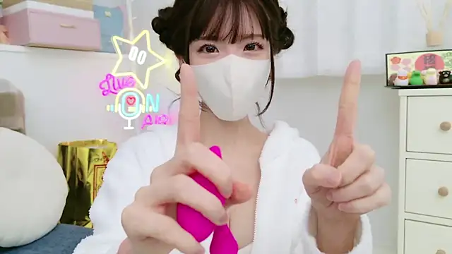 -minami- online show from 01-10-25, 02:02