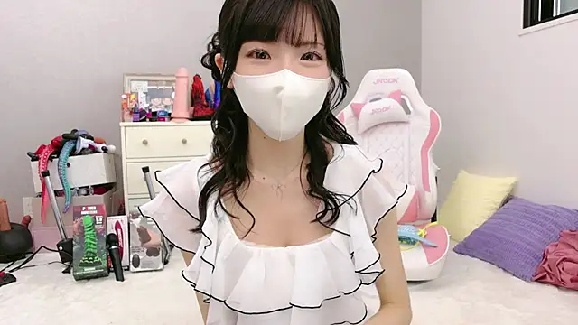 Snapshot of -minami- chatting on 04-18-26, 03:10 -minami- online show from 04-18-26, 03:10