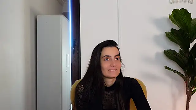 NinaCrystal1 online show from 02-25-26, 08:02