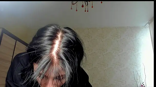 JulisSweet online show from 01-06-25, 08:14