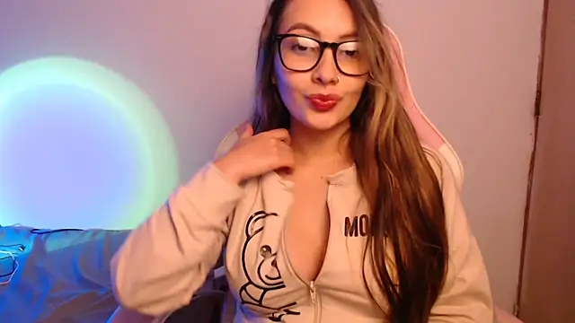 lalawhitte online show from 10-11-25, 07:01