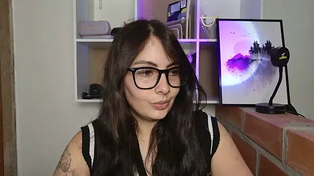 lalawhitte online show from 06-02-26, 03:25