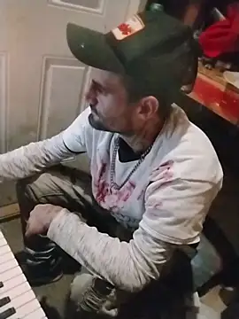 Babyboyy803 online show from 11-01-25, 02:35