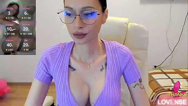 kissnicol32 online show from 03-16-26, 04:44