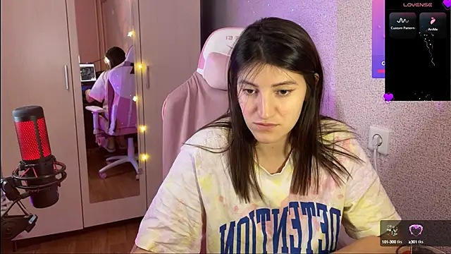 Snapshot of Katrin__kiss chatting on 01-16-25, 07:41 Katrin kiss online show from 01-16-25, 07:41