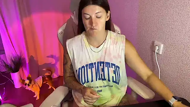 Katrin  kiss online show from 10-05-25, 11:19