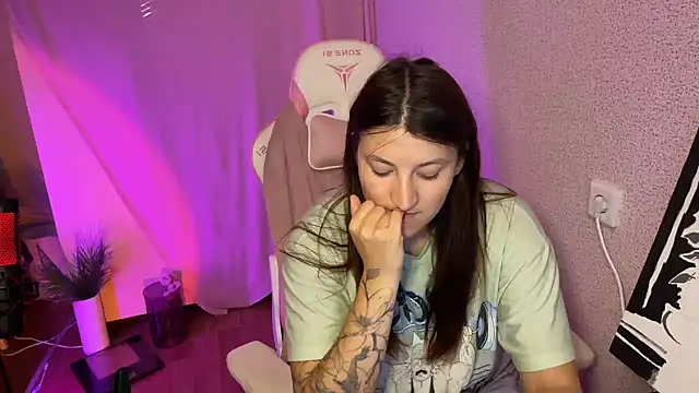 Katrin  kiss online show from 10-25-25, 02:13