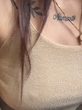 melisabunnny online show from 11-05-25, 12:05