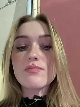 Goldloeckchen159 online show from 11-24-25, 03:56