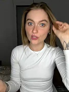 Goldloeckchen159 online show from 03-22-26, 06:44