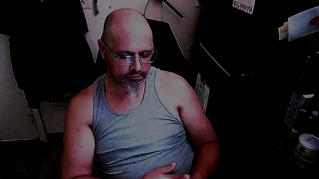 KrazyLegz online show from 05-23-26, 06:01