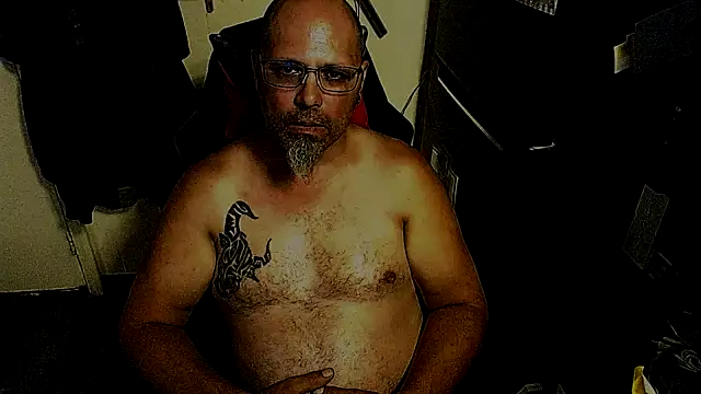 KrazyLegz online show from 06-20-26, 02:58