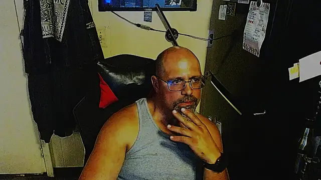 KrazyLegz online show from 08-02-26, 04:22
