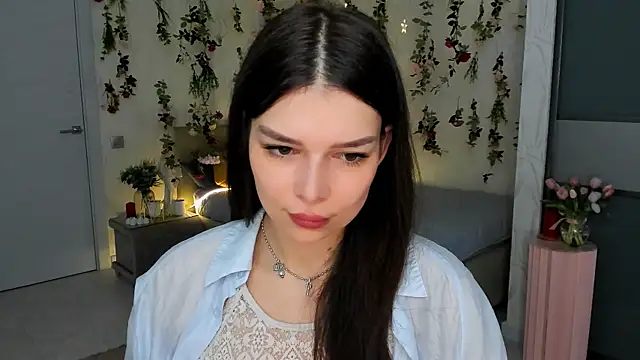 ContinentOfTranquility online show from 05-08-26, 04:18