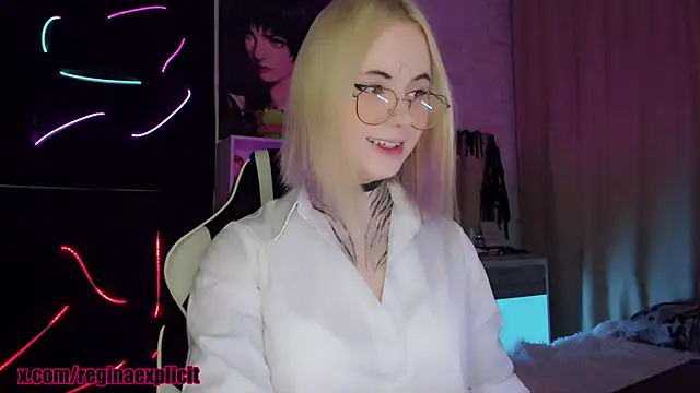 snake  bites online show from 11-13-25, 09:58