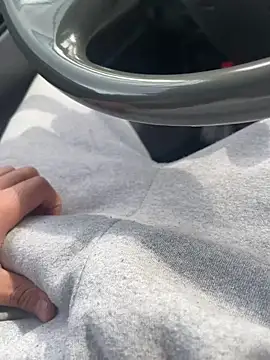 Snapshot of Angarasex chatting on 02-15-26, 10:47 Angarasex online show from 02-15-26, 10:47