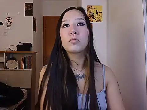 Japabaixinha online show from 05-18-26, 01:35