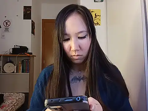 Japabaixinha online show from 05-18-26, 04:07