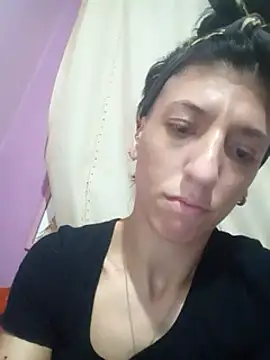 Snapshot of gala2 chatting on 01-29-25, 07:04 gala2 online show from 01-29-25, 07:04