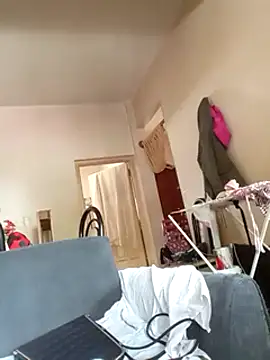 Snapshot of gala2 chatting on 02-04-25, 04:50 gala2 online show from 02-04-25, 04:50