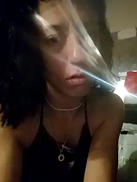 Snapshot of gala2 chatting on 02-13-25, 05:05 gala2 online show from 02-13-25, 05:05