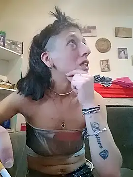 Snapshot of gala2 chatting on 02-13-25, 07:31 gala2 online show from 02-13-25, 07:31