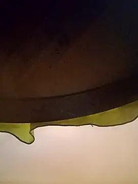 Snapshot of gala2 chatting on 02-14-25, 12:36 gala2 online show from 02-14-25, 12:36