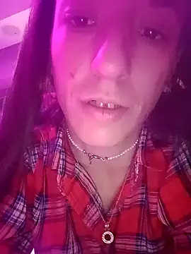 Snapshot of gala2 chatting on 02-15-25, 05:51 gala2 online show from 02-15-25, 05:51