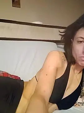 Snapshot of gala2 chatting on 02-22-25, 10:40 gala2 online show from 02-22-25, 10:40