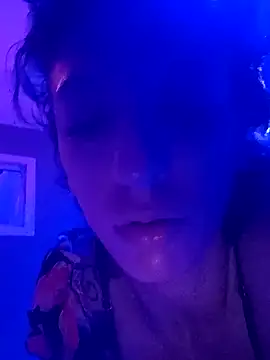 Snapshot of gala2 chatting on 03-07-25, 02:45 gala2 online show from 03-07-25, 02:45