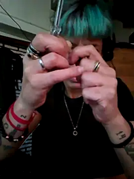 Snapshot of gala2 chatting on 10-14-25, 09:43 gala2 online show from 10-14-25, 09:43