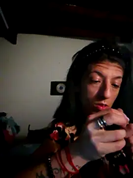 Snapshot of gala2 chatting on 10-17-25, 09:45 gala2 online show from 10-17-25, 09:45