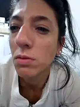 Snapshot of gala2 chatting on 11-07-25, 07:14 gala2 online show from 11-07-25, 07:14