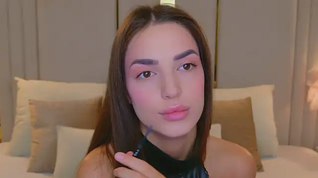 BellaHalles online show from 12-03-25, 05:15