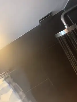 LivingLegend1978 online show from 04-05-26, 11:29