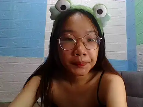 Snapshot of Nanoko chatting on 09-28-25, 01:55 Nanoko online show from 09-28-25, 01:55