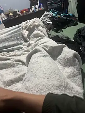 Your love39 online show from 12-19-25, 07:48