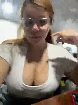 solecito 22 online show from 02-22-26, 01:51