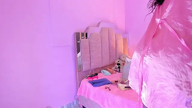 LoveQueen2 online show from 09-16-25, 11:33