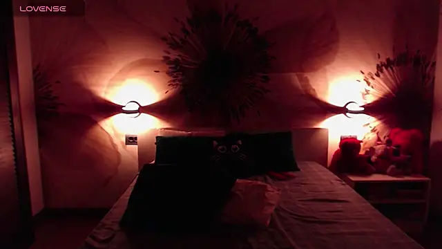 KatherineBisou online show from 05-13-26, 05:43