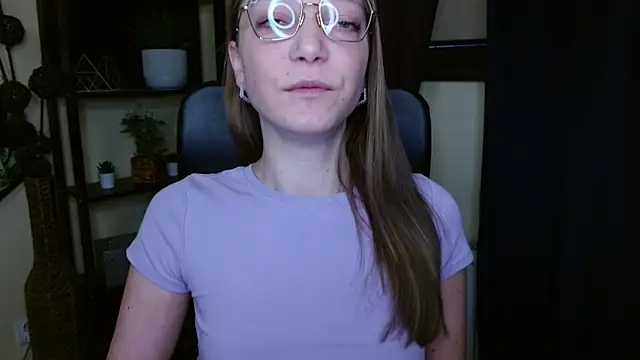 EmillyPlay online show from 02-16-26, 06:31