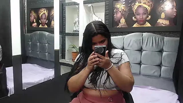 Snapshot of sia_cavad chatting on 12-14-24, 12:23 sia cavad online show from 12-14-24, 12:23