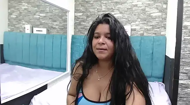 Snapshot of sia_cavad chatting on 12-15-24, 05:10 sia cavad online show from 12-15-24, 05:10